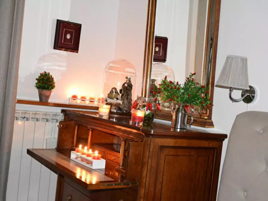 Immagine 18 di Appartamento in affitto  in Via Toledo a Napoli