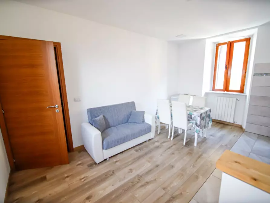 Immagine 4 di Appartamento in vendita  in Via Roberto 2 a San Benigno Canavese