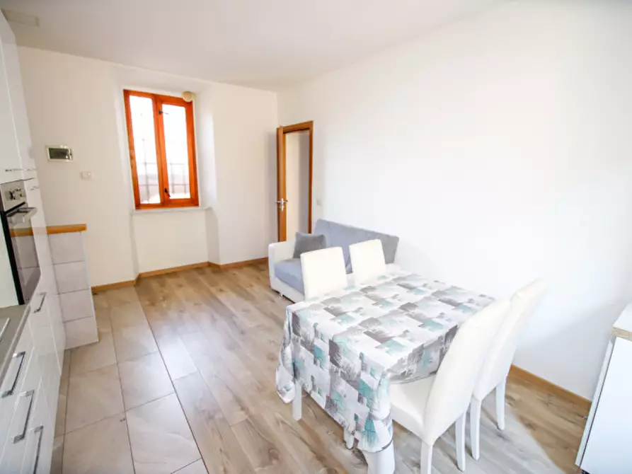 Immagine 5 di Appartamento in vendita  in Via Roberto 2 a San Benigno Canavese