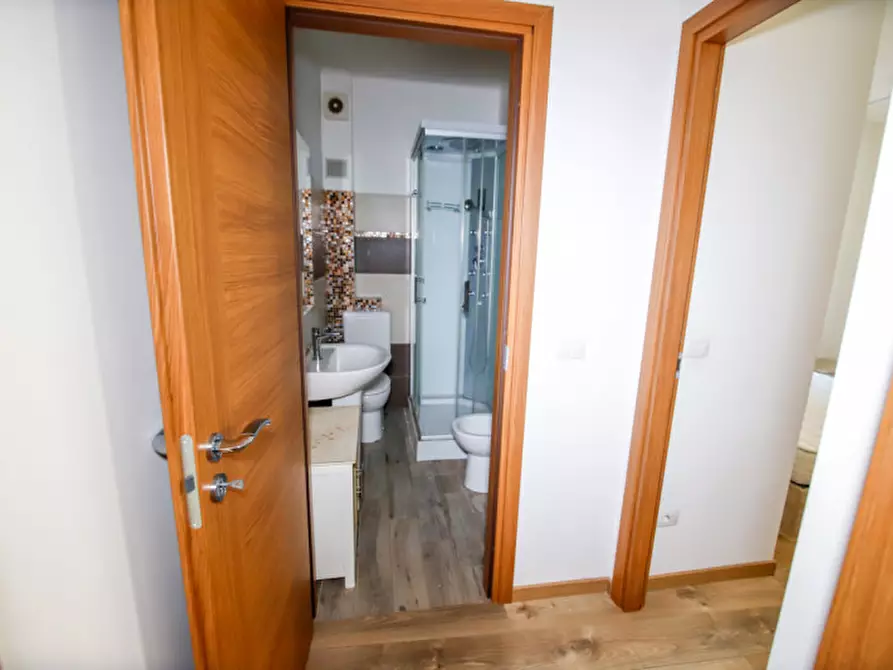 Immagine 13 di Appartamento in vendita  in Via Roberto 2 a San Benigno Canavese