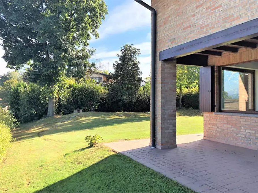 Immagine 1 di Villa in vendita  a Stra