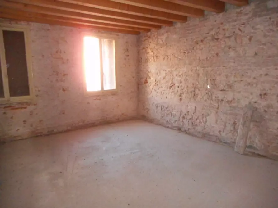 Immagine 1 di Appartamento in vendita  in contrà s.pietro a Vicenza