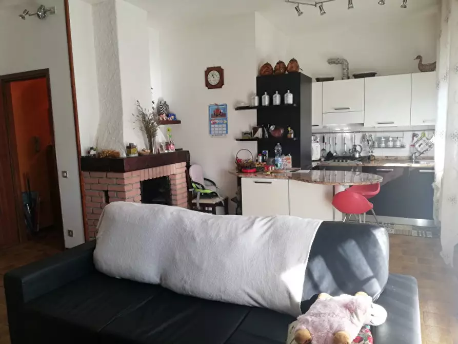 Immagine 4 di Appartamento in vendita  in Via Ghiaia dei Risi a Borgo Priolo