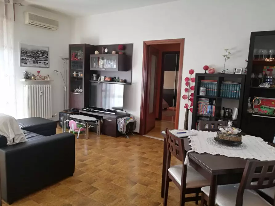 Immagine 7 di Appartamento in vendita  in Via Ghiaia dei Risi a Borgo Priolo