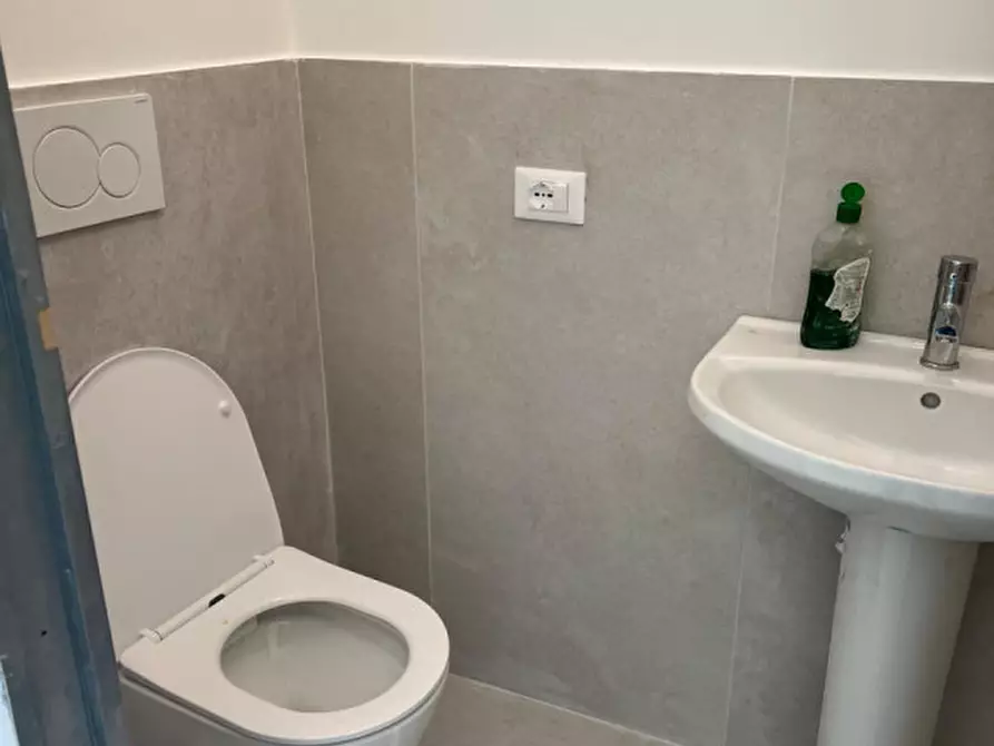 Immagine 3 di Ufficio in affitto  in RIALTO a Venezia