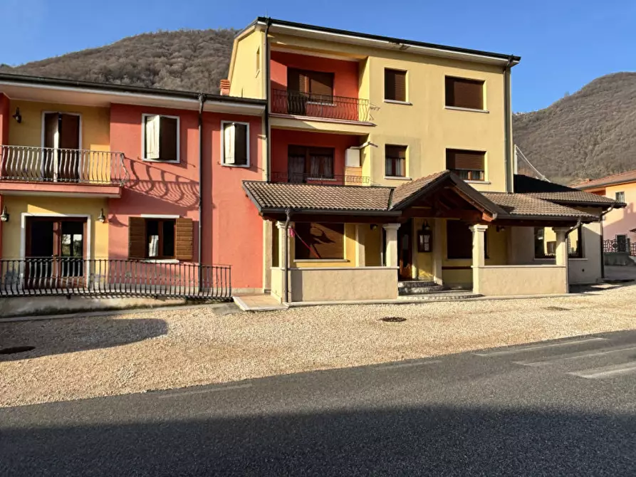 Immagine 1 di Attività commerciale in affitto  in Via triga a Badia Calavena