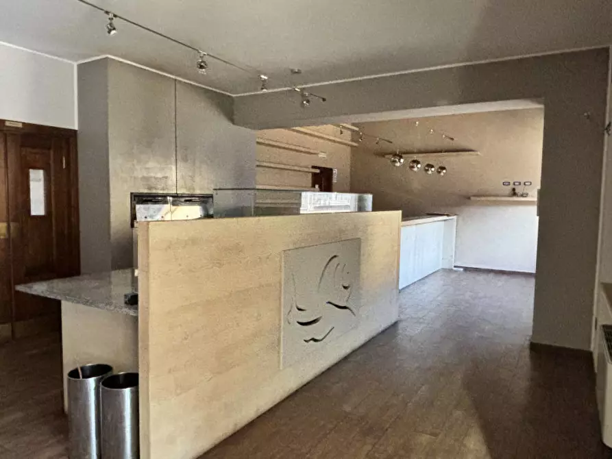 Immagine 8 di Attività commerciale in affitto  in Via triga a Badia Calavena