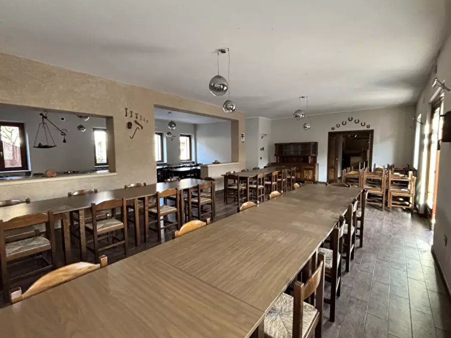 Immagine 27 di Attività commerciale in affitto  in Via triga a Badia Calavena