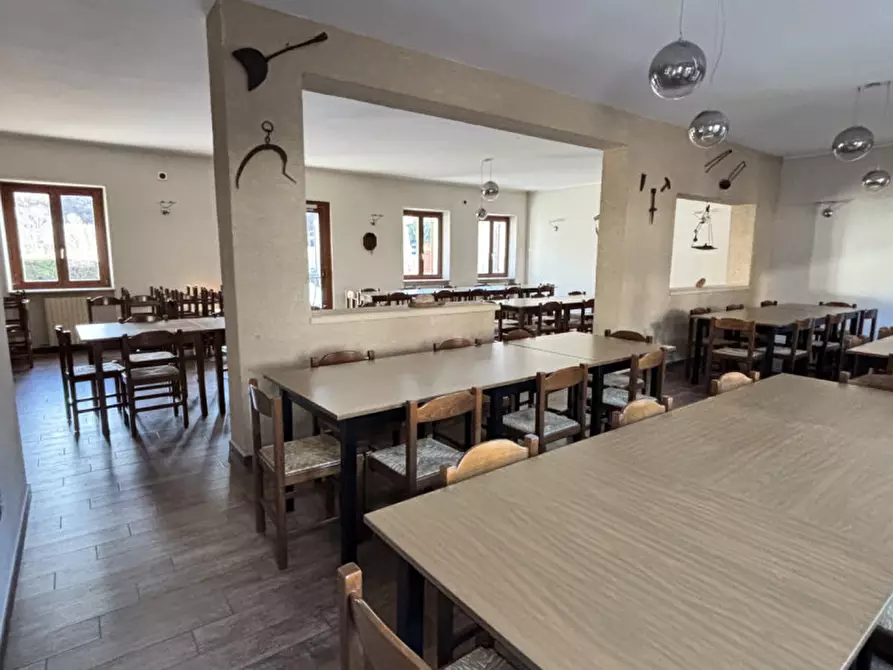 Immagine 30 di Attività commerciale in affitto  in Via triga a Badia Calavena