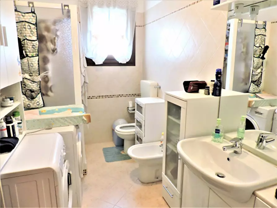 Immagine 7 di Casa bifamiliare in vendita  in Valliera, via Don Luigi Sturzo a Adria