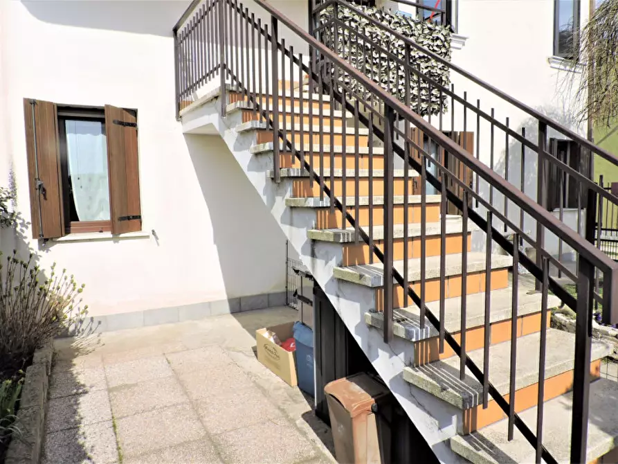 Immagine 14 di Casa bifamiliare in vendita  in Valliera, via Don Luigi Sturzo a Adria