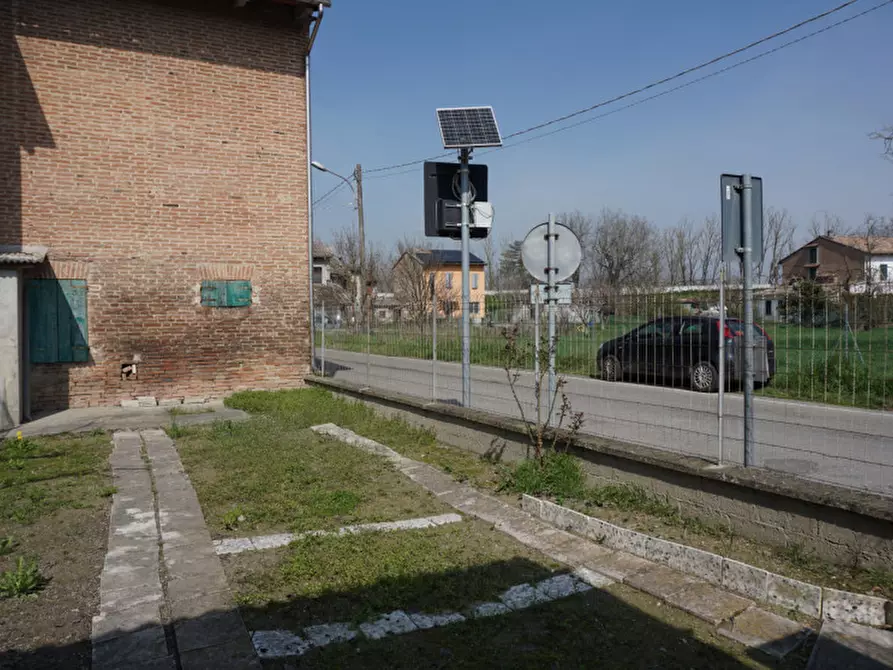 Immagine 35 di Casa bifamiliare in vendita  in Via Trai, 28 a Colorno