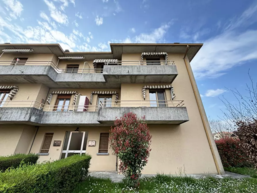 Immagine 1 di Appartamento in vendita  in Via Mascagni, 14 a Torrile