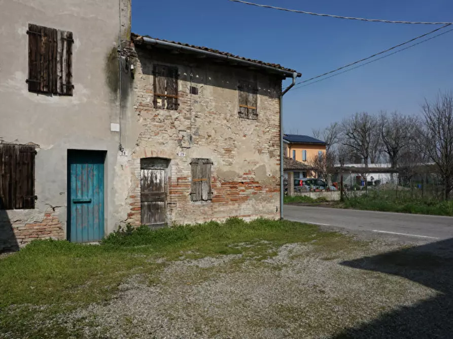Immagine 1 di Villetta a schiera in vendita  in Via Trai a Colorno