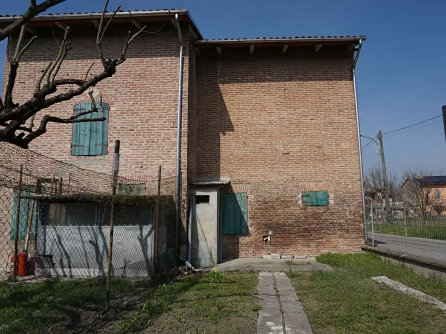 Immagine 29 di Villetta a schiera in vendita  in Via Trai a Colorno