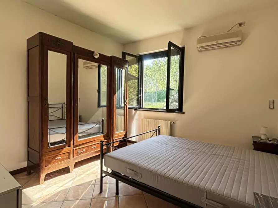 Immagine 13 di Appartamento in vendita  in Strada Baganzola, 208 a Parma