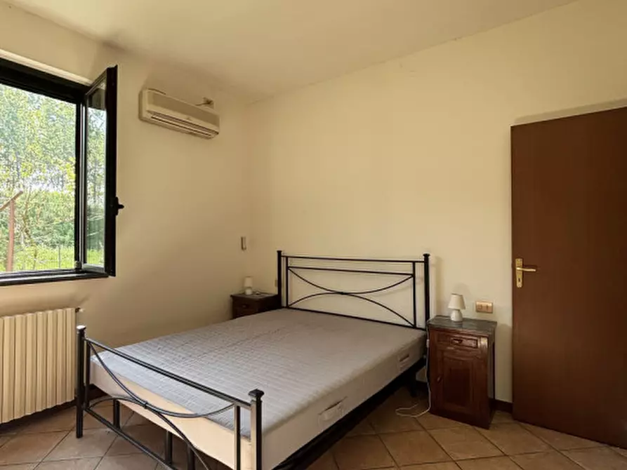 Immagine 15 di Appartamento in vendita  in Strada Baganzola, 208 a Parma