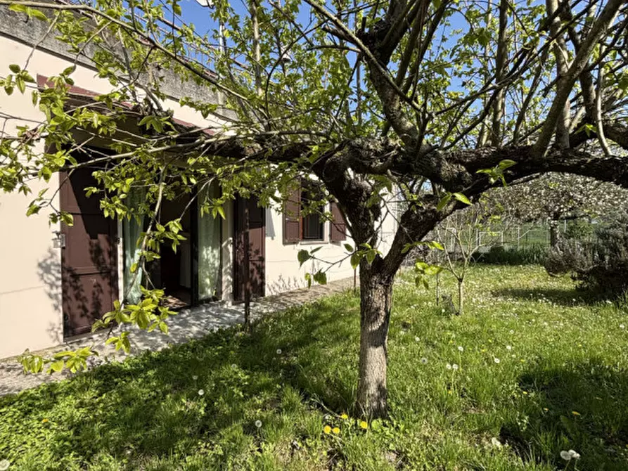 Immagine 19 di Appartamento in vendita  in Strada Baganzola, 208 a Parma