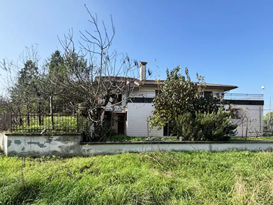 Immagine 24 di Appartamento in vendita  in Strada Baganzola, 208 a Parma