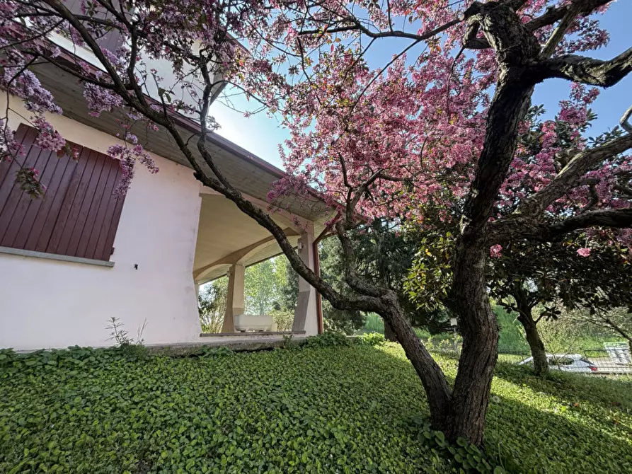 Immagine 6 di Villetta a schiera in vendita  in Via Kennedy, 12 a Torrile