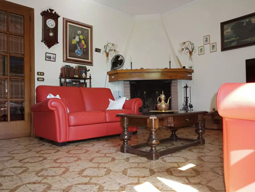 Immagine 11 di Villetta a schiera in vendita  in Via Kennedy, 12 a Torrile