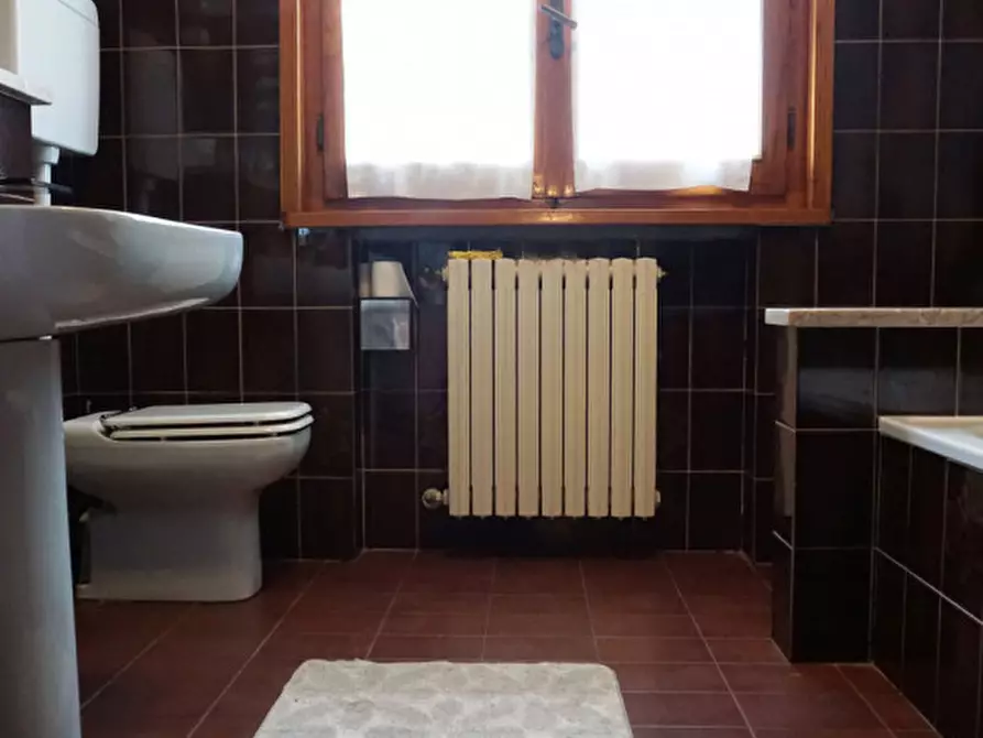 Immagine 24 di Villetta a schiera in vendita  in Via Kennedy, 12 a Torrile