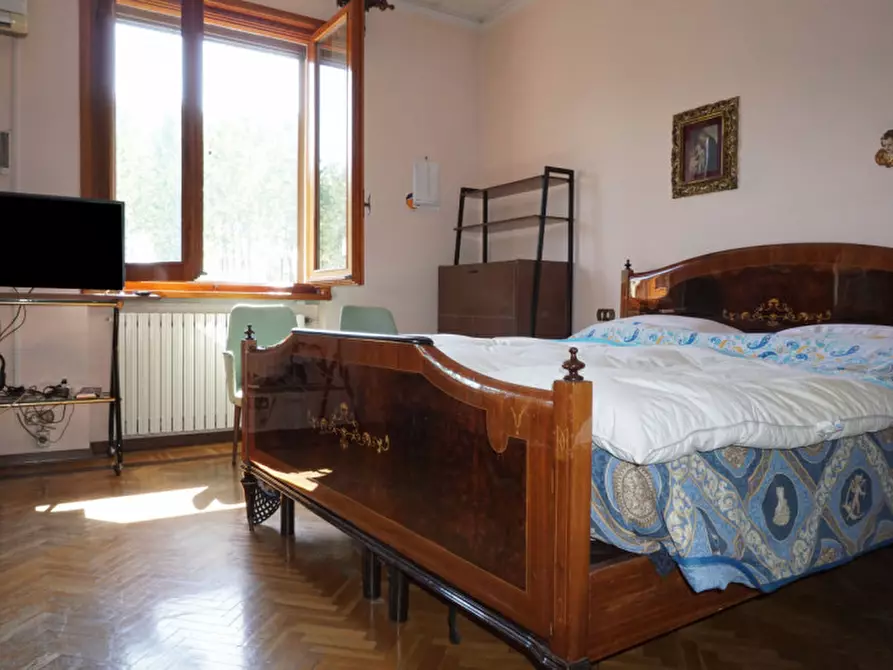 Immagine 32 di Villetta a schiera in vendita  in Via Kennedy, 12 a Torrile