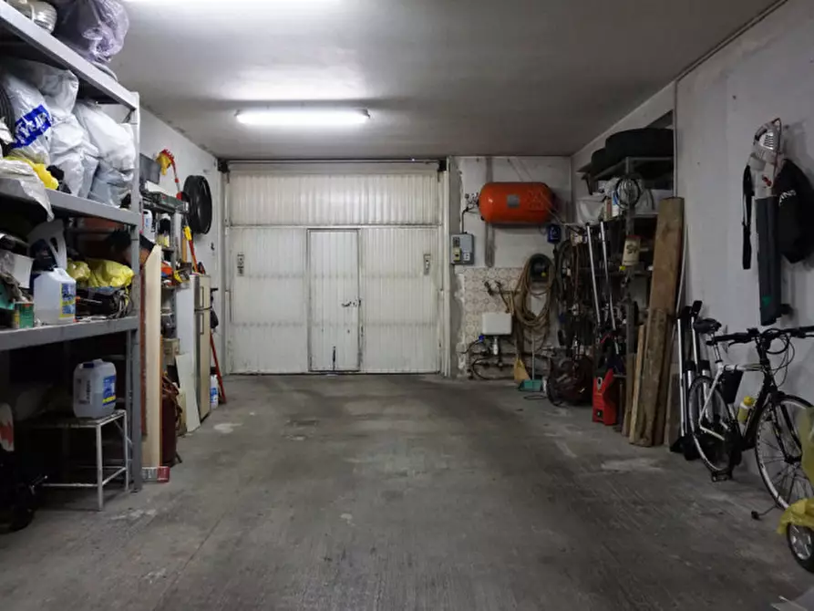 Immagine 44 di Villetta a schiera in vendita  in Via Kennedy, 12 a Torrile