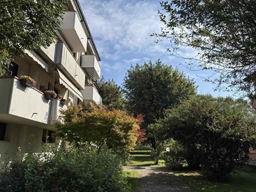 Immagine 2 di Appartamento in vendita  in Via Mascagni, 35 a Torrile