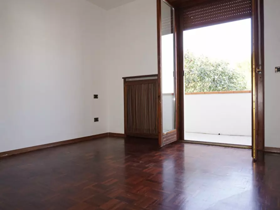 Immagine 25 di Appartamento in vendita  in Via Mascagni, 35 a Torrile