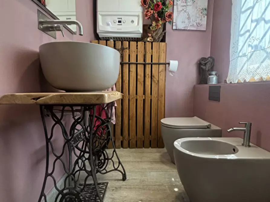 Immagine 19 di Casa bifamiliare in vendita  in Via Frara a Parma