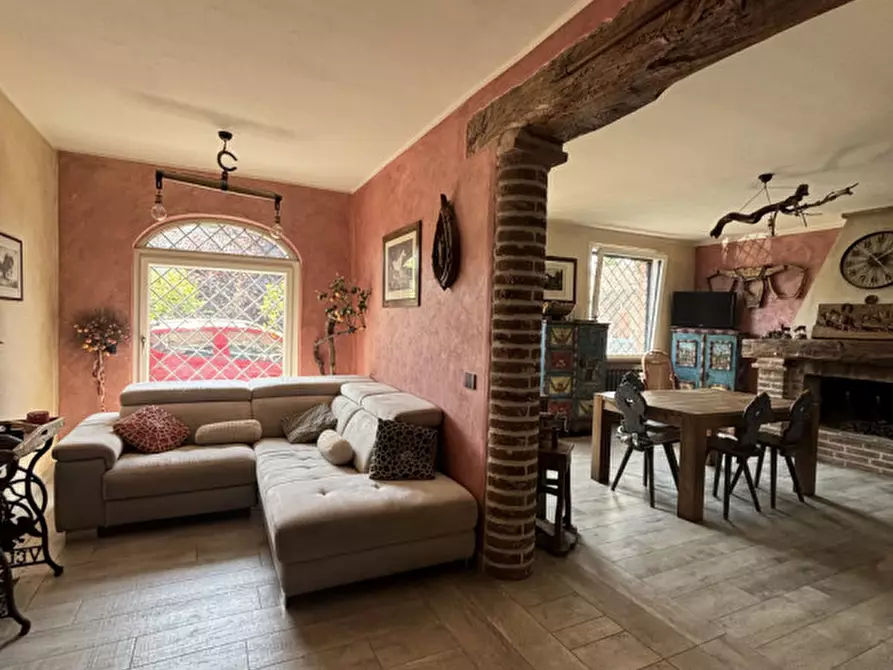 Immagine 21 di Casa bifamiliare in vendita  in Via Frara a Parma