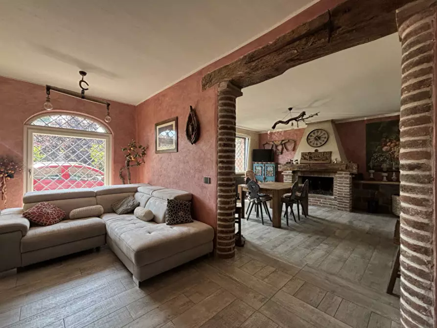 Immagine 22 di Casa bifamiliare in vendita  in Via Frara a Parma