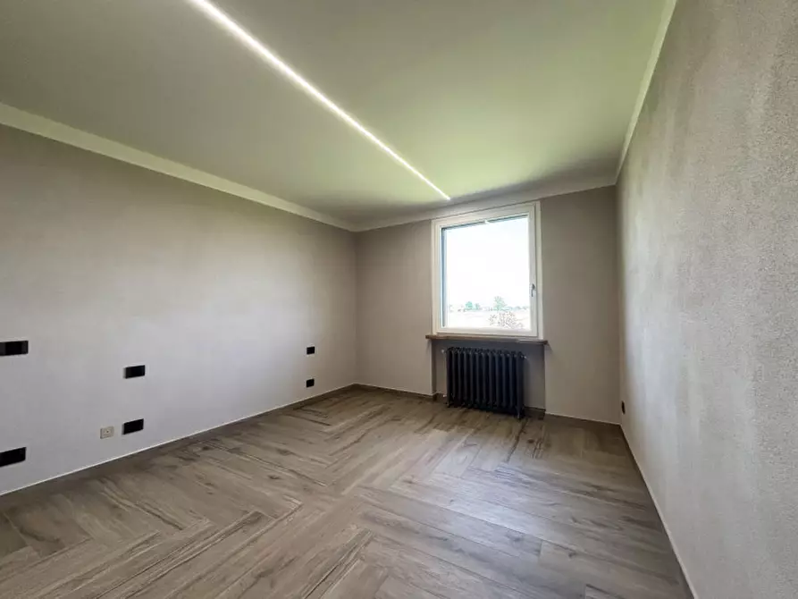 Immagine 54 di Casa bifamiliare in vendita  in Via Frara a Parma