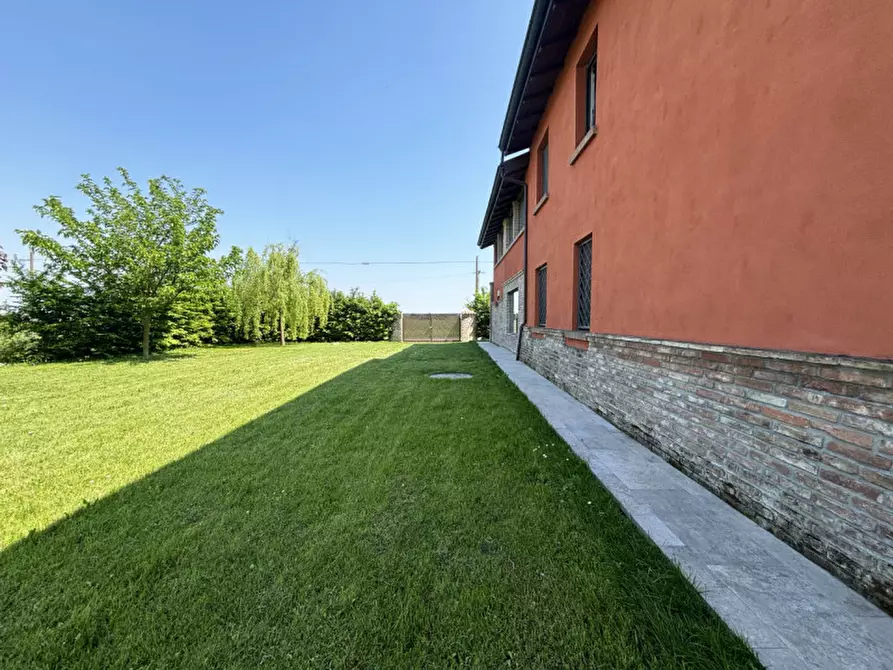 Immagine 67 di Casa bifamiliare in vendita  in Via Frara a Parma