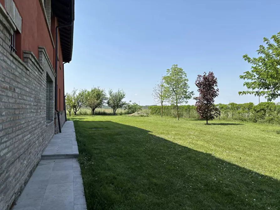 Immagine 68 di Casa bifamiliare in vendita  in Via Frara a Parma