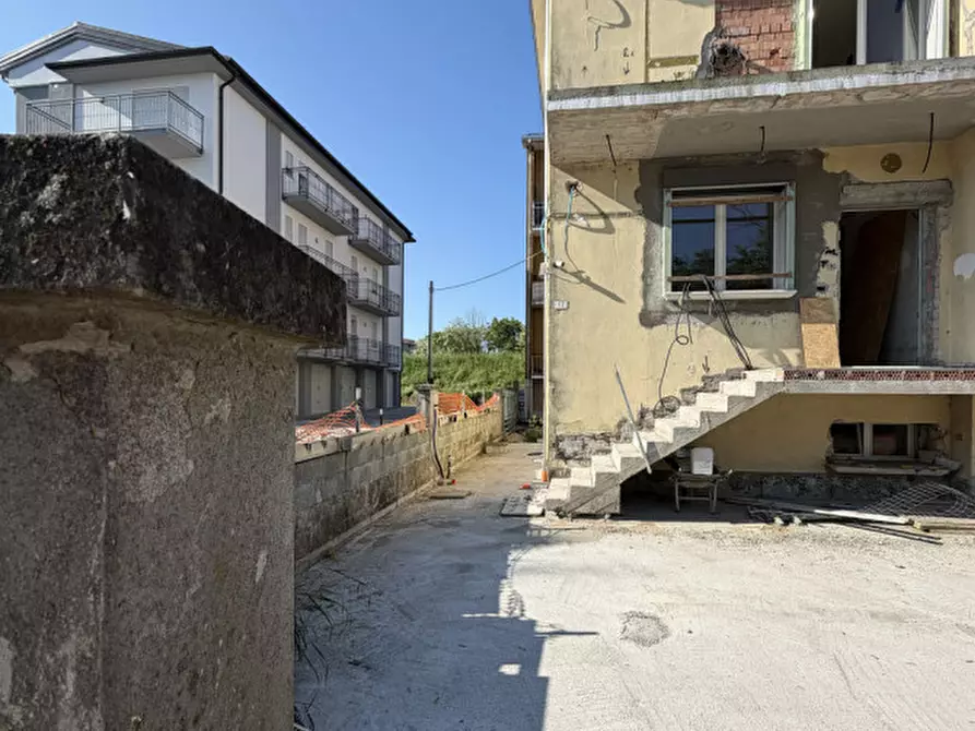 Immagine 22 di Villetta a schiera in vendita  in Via Filippina, 17 a Colorno
