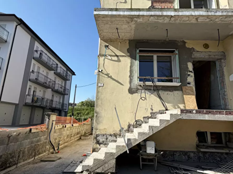 Immagine 24 di Villetta a schiera in vendita  in Via Filippina, 17 a Colorno