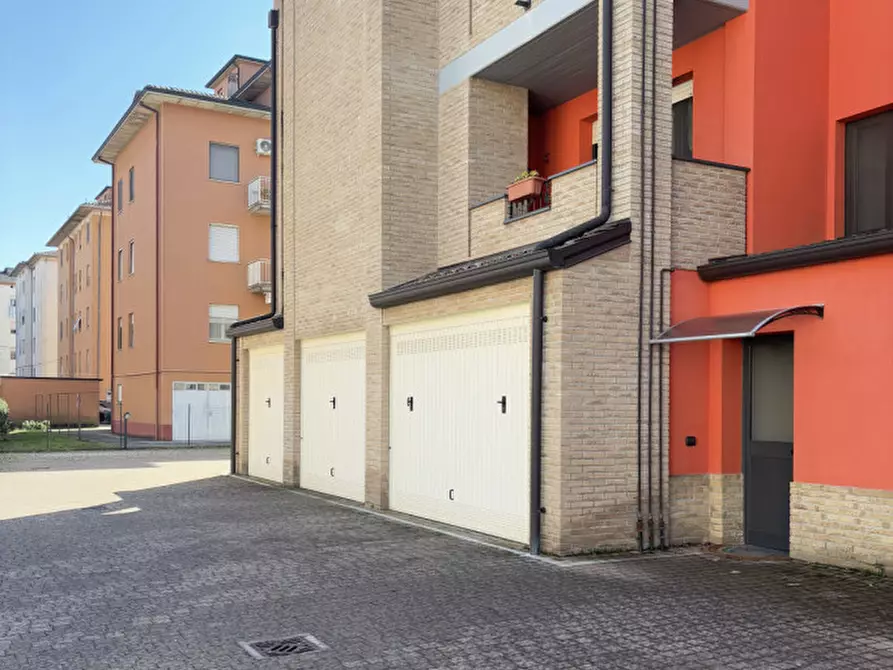 Immagine 39 di Appartamento in vendita  in Via della Costituente, 1 a Colorno