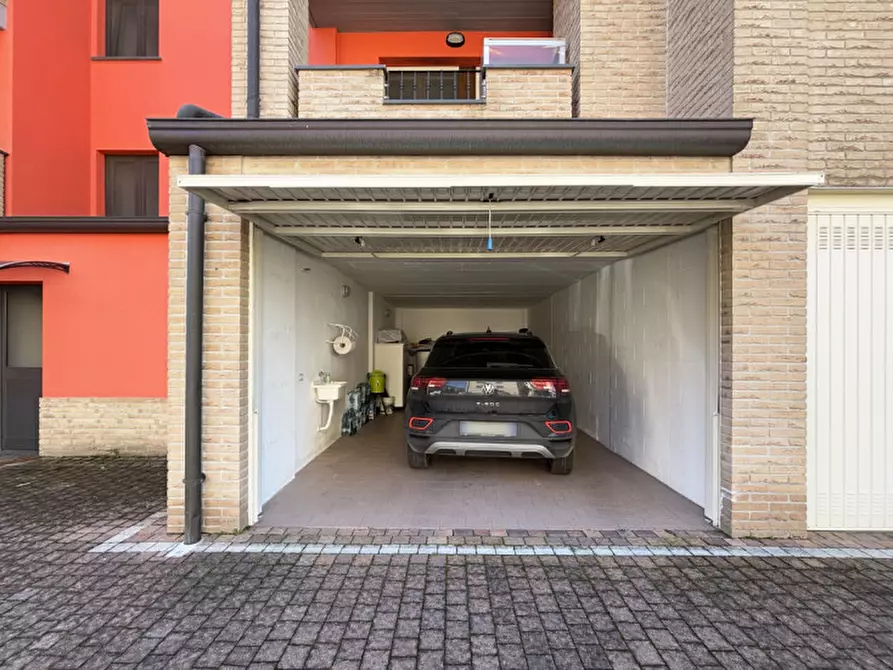 Immagine 46 di Appartamento in vendita  in Via della Costituente, 1 a Colorno