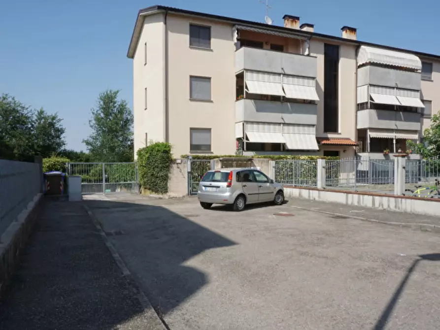 Immagine 37 di Appartamento in affitto  in Via Napoli, 4 a Colorno