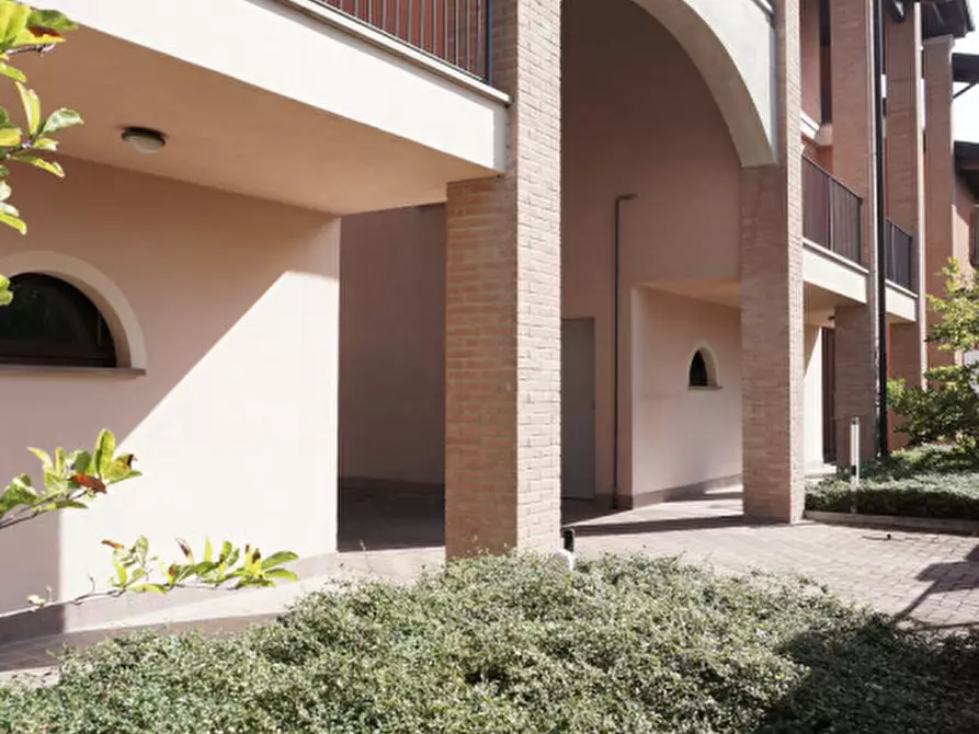 Immagine 2 di Appartamento in vendita  in Via Robuschi, 2 a Colorno