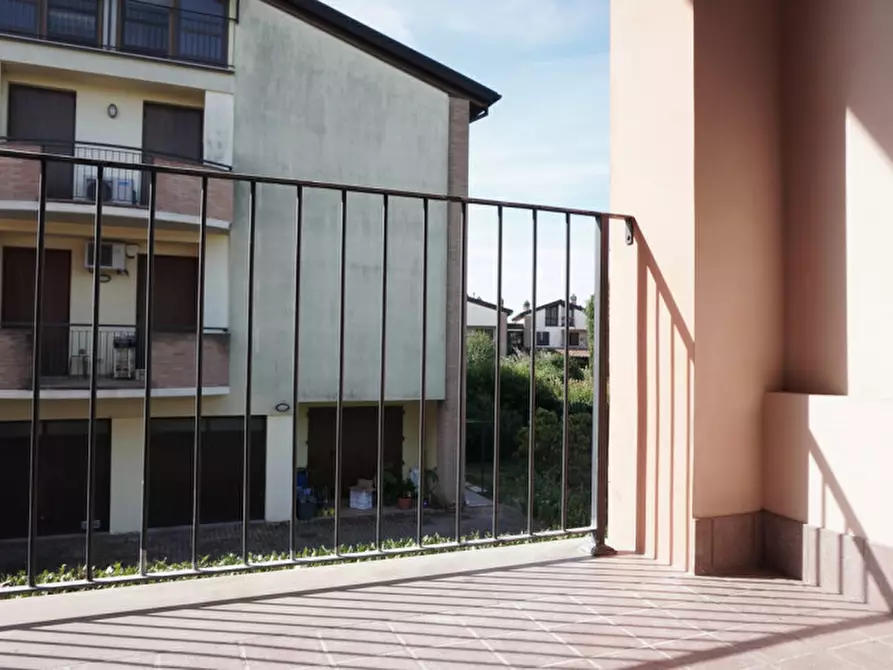 Immagine 44 di Appartamento in vendita  in Via Robuschi, 2 a Colorno