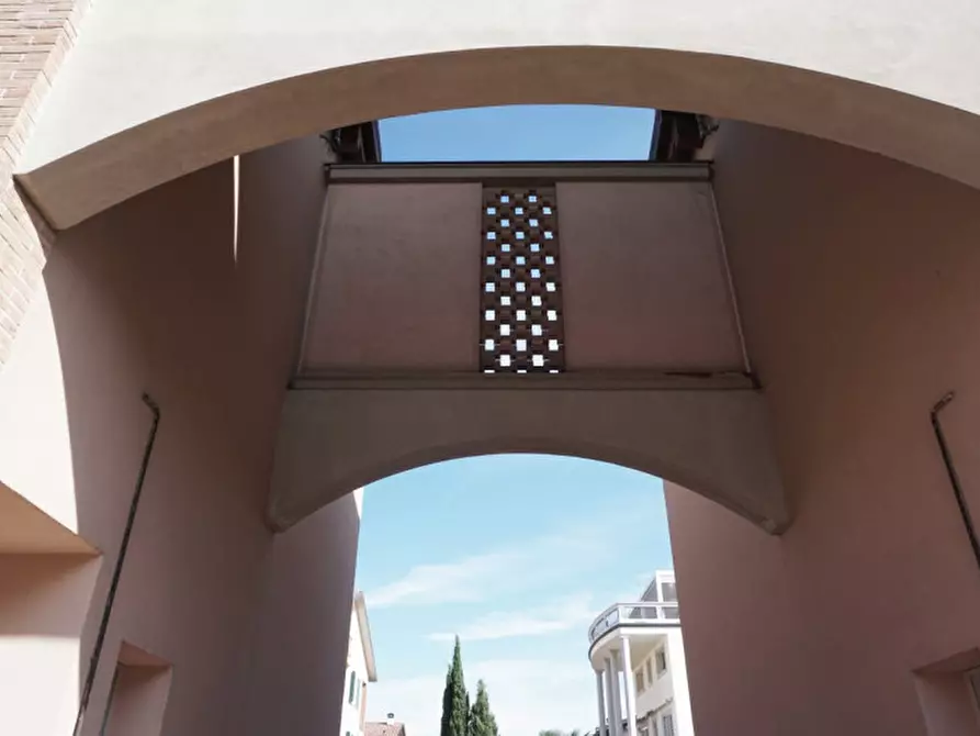 Immagine 49 di Appartamento in vendita  in Via Robuschi, 2 a Colorno