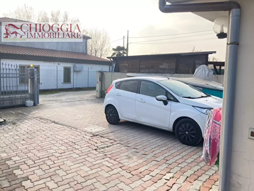 Immagine 5 di Villetta a schiera in vendita  in via Canal Di Valle a Chioggia