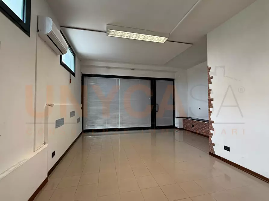 Immagine 1 di Ufficio in vendita  in Piazza del Mercato a Mestrino