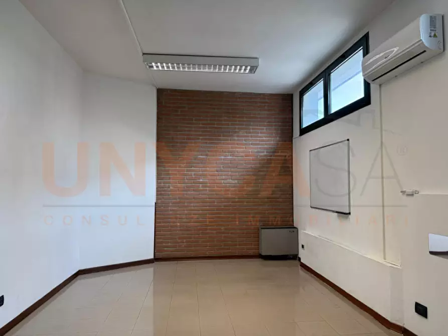 Immagine 6 di Ufficio in vendita  in Piazza del Mercato a Mestrino