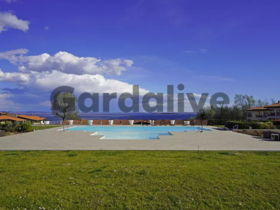 Immagine 3 di Appartamento in vendita  in Via pascoli, 24 a Manerba Del Garda