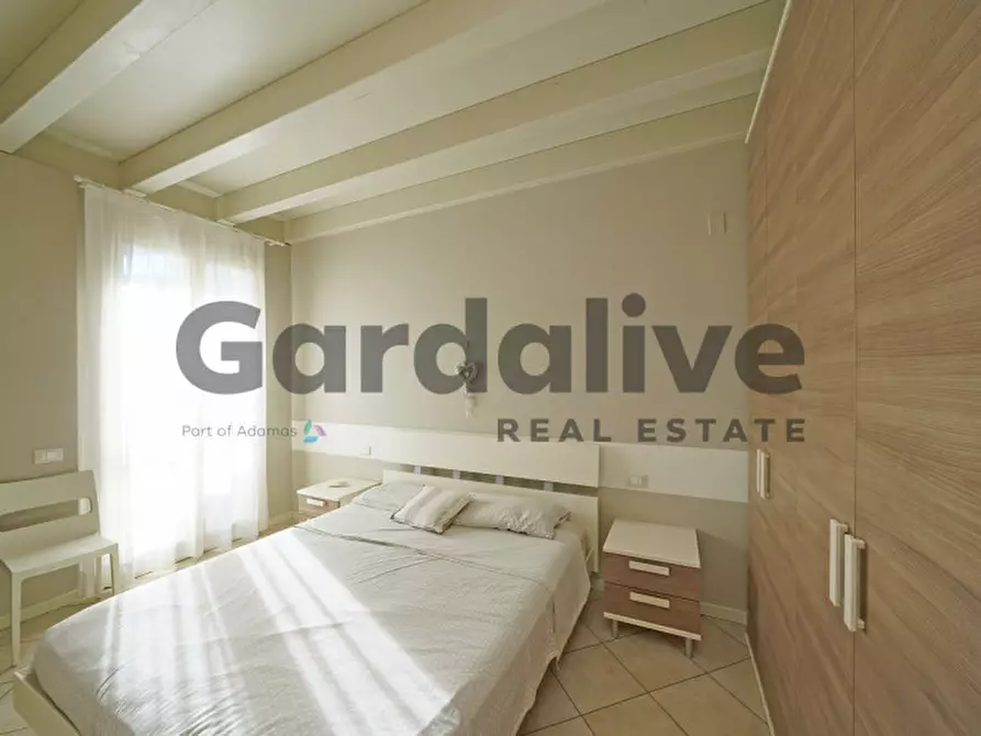 Immagine 18 di Appartamento in vendita  in Via pascoli, 24 a Manerba Del Garda