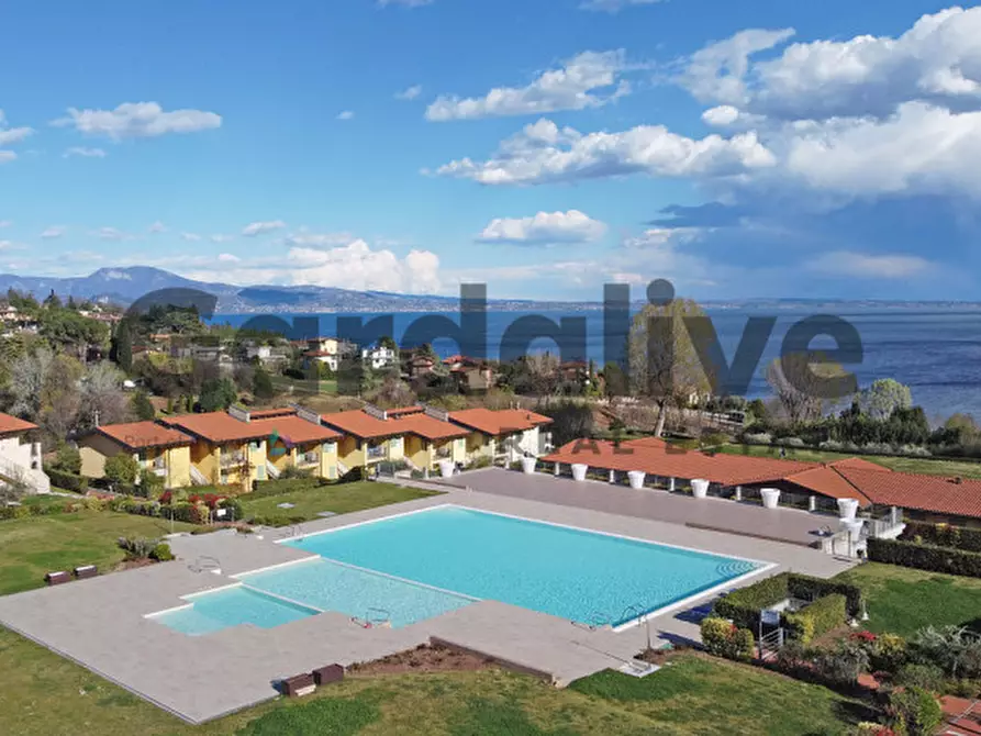 Immagine 34 di Appartamento in vendita  in Via pascoli, 24 a Manerba Del Garda